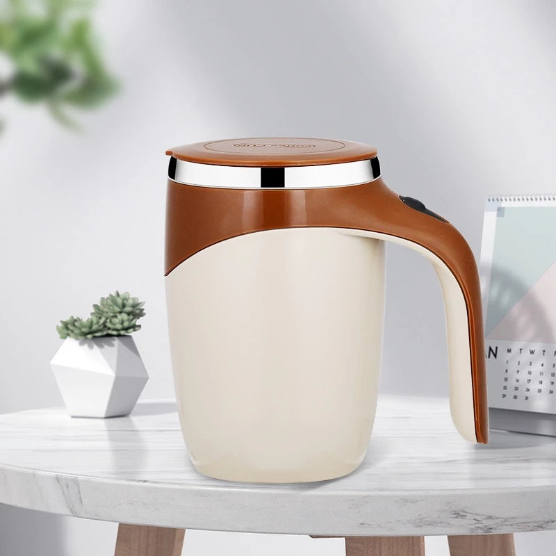 Self stirring mug warna brown